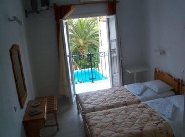 Hotel Marlton Skiathos Town Quarto foto